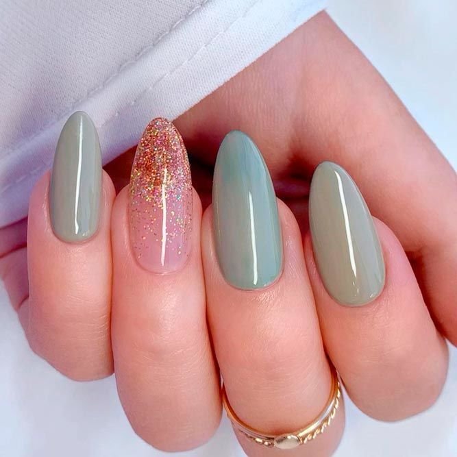 sage green nails